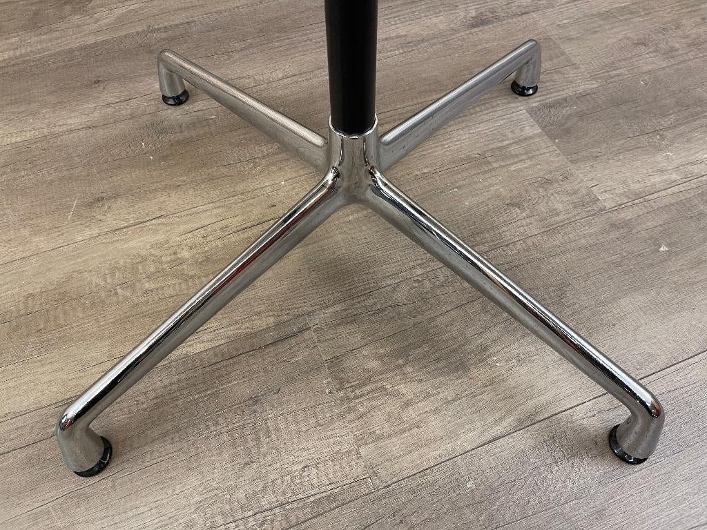 Vitra Contract Table bij TheReSales, Ophalen, Kunststof, 50 tot 100 cm, Design