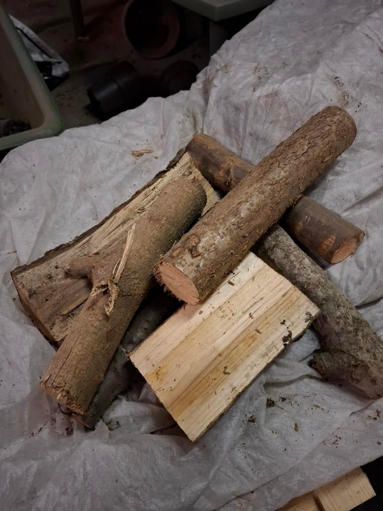 Droog haardhout kachelhout te koop, Tuin en Terras, Minder dan 3 m³, Ophalen