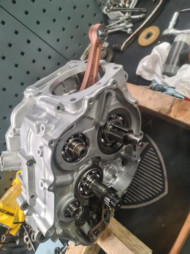 Yfm raptor 700 motorblok kapot ?, Ophalen of Verzenden