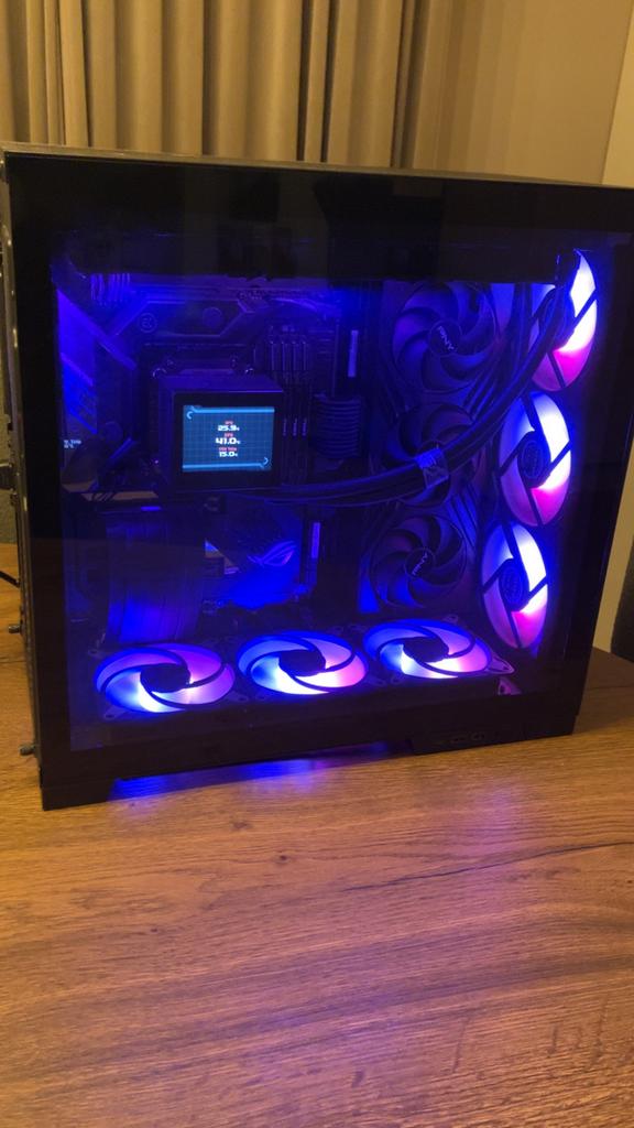 Gaming PC – 5800X3D / RTX 4090 PNY / 64GB, 64 GB of meer, Zelfgebouwde PC, Ophalen of Verzenden, Zo goed als nieuw