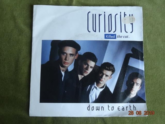 Curiosity killed the cat - Down to earth  (7"), Cd's en Dvd's, Vinyl Singles, Gebruikt, Single, Pop, 7 inch, Ophalen of Verzenden