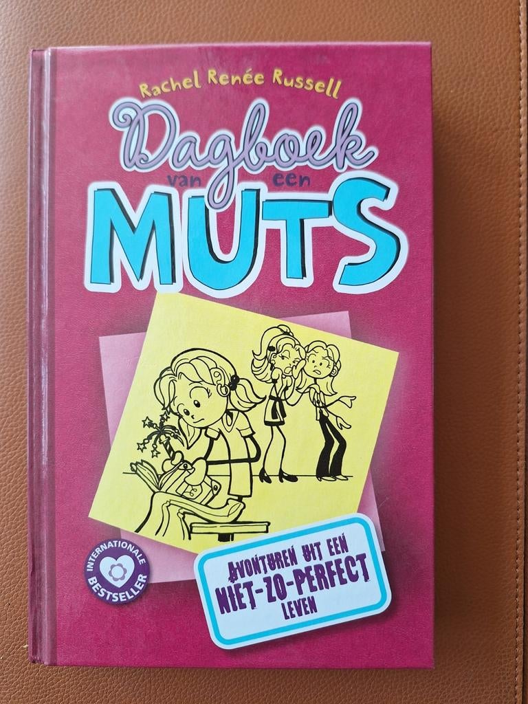 Dagboek van een Muts - Total editie, Ophalen of Verzenden, Zo goed als nieuw, Rachel Renée Russell
