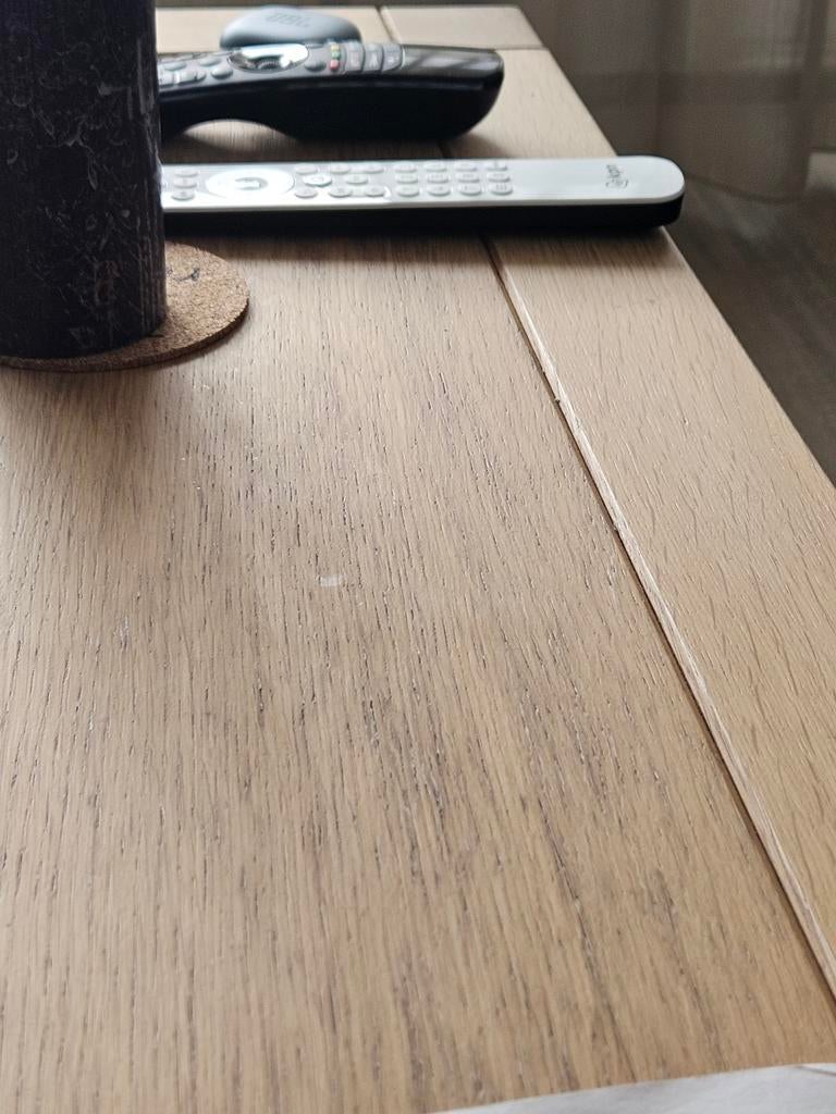Gratis salontafel - Opknapper met beschadigingen, Huis en Inrichting, Ophalen, Gebruikt, Overige materialen, 100 tot 150 cm