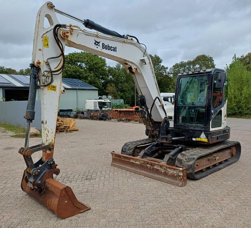 Bobcat E85 bj: 2013 graafmachine, Zakelijke goederen, Machines en Bouw | Kranen en Graafmachines, Ophalen, Graafmachine