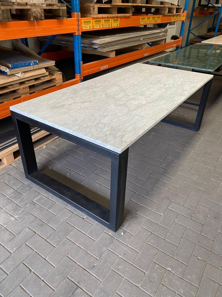 Marmeren Tafel Wit - 219x110cm € 1.350,00, 100 tot 150 cm, 200 cm of meer, Ophalen of Verzenden, Zo goed als nieuw