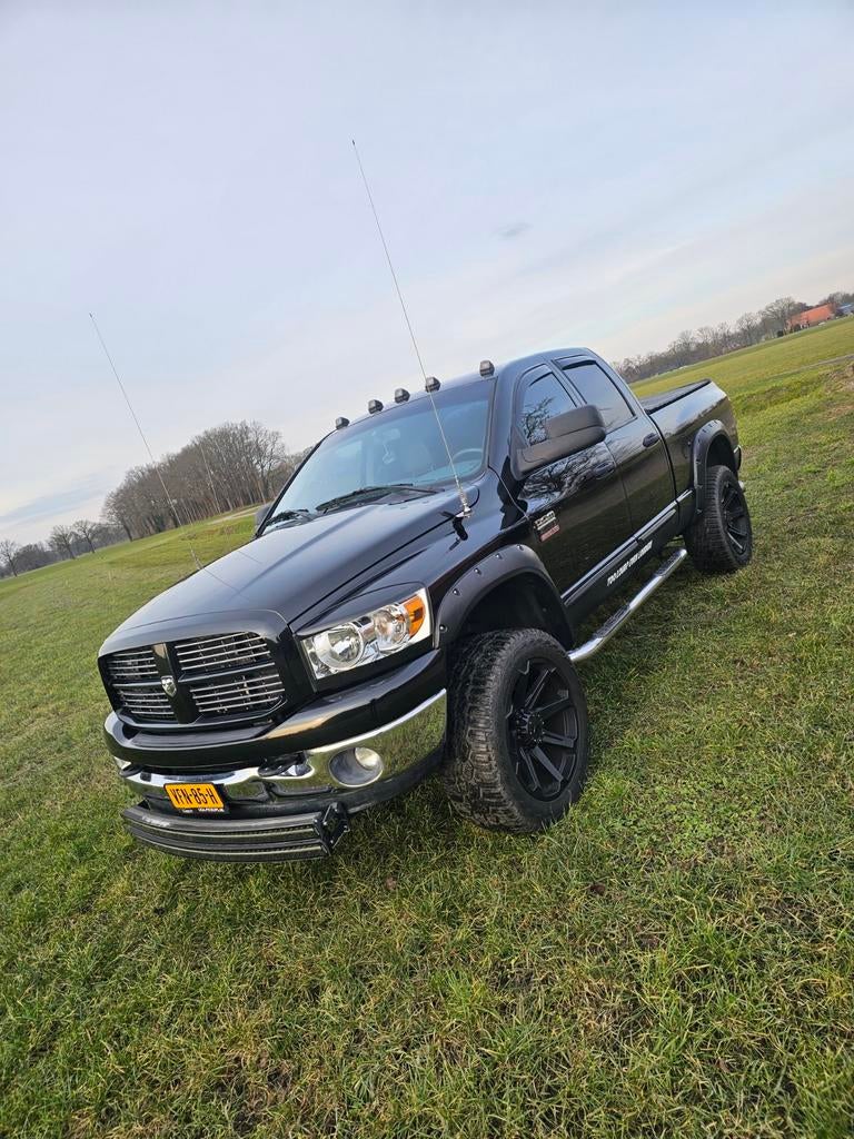 Dodge ram 5.9 / 2500 cummins Turbo diesel 2007 Zwart, 309 pk, 4 stoelen, Particulier, Geïmporteerd