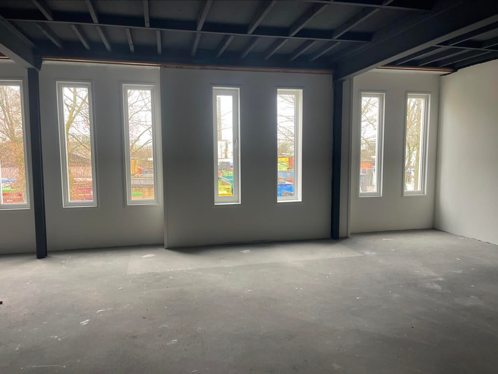 Te huur 130 m 2 kantoorruimte  of 55 en 75 m 2 te Dalfsen, 130 m², Huur, Kantoorruimte