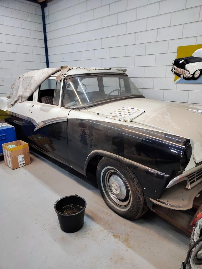 Te Koop/Ruil de Belair van Ford. Een Ford Fairlane 1956, foto 5