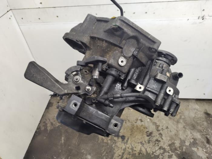 Versnellingsbak van een Volkswagen Polo, Gebruikt, -, Volkswagen, -