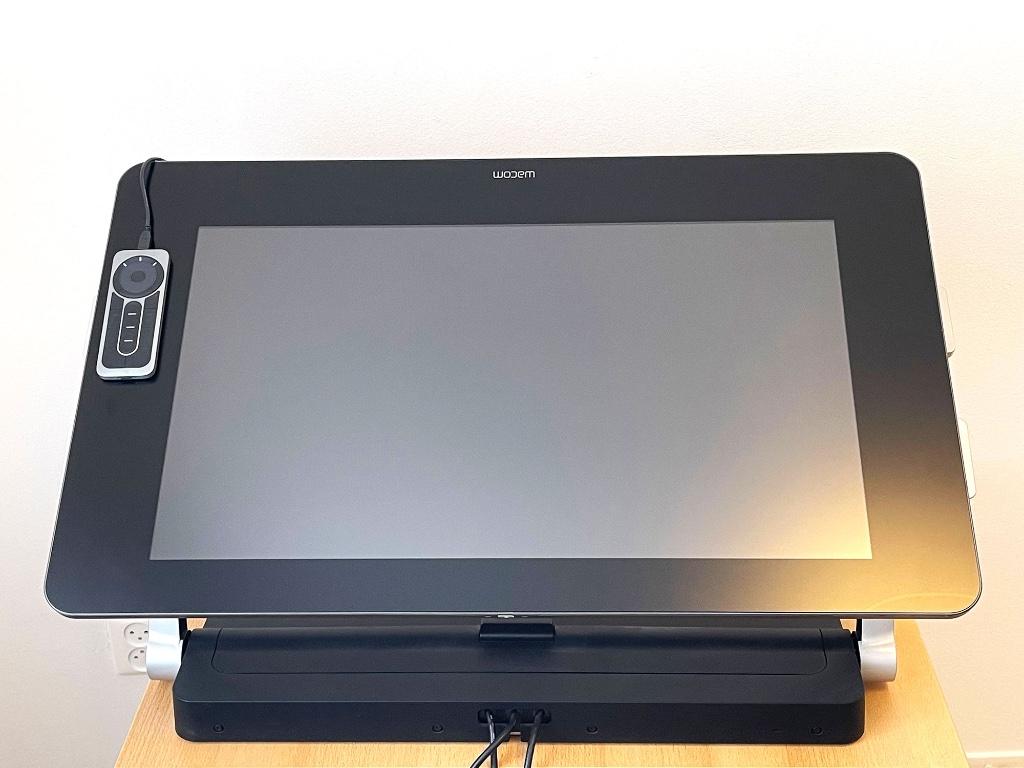 Wacom CINTIQ 27QHD Creative Pen & Touch Display, Ophalen, Multi-touch, Zo goed als nieuw, Wacom
