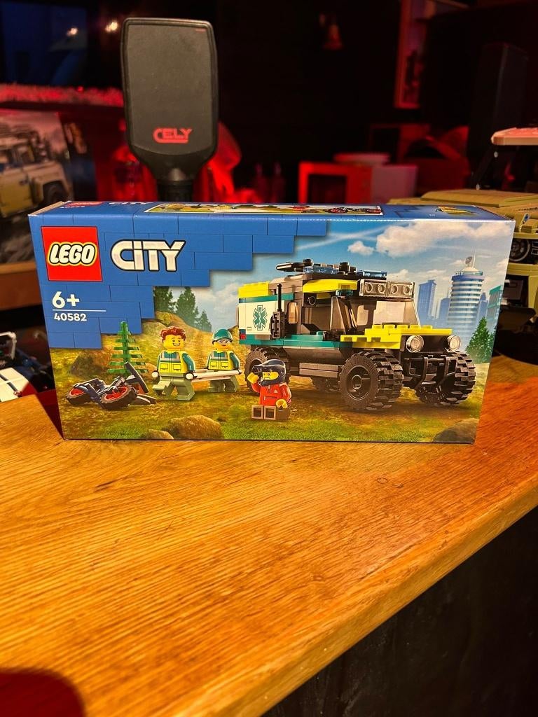 LEGO City Terreinambulance #40582, Ophalen of Verzenden, Nieuw, Complete set, Lego