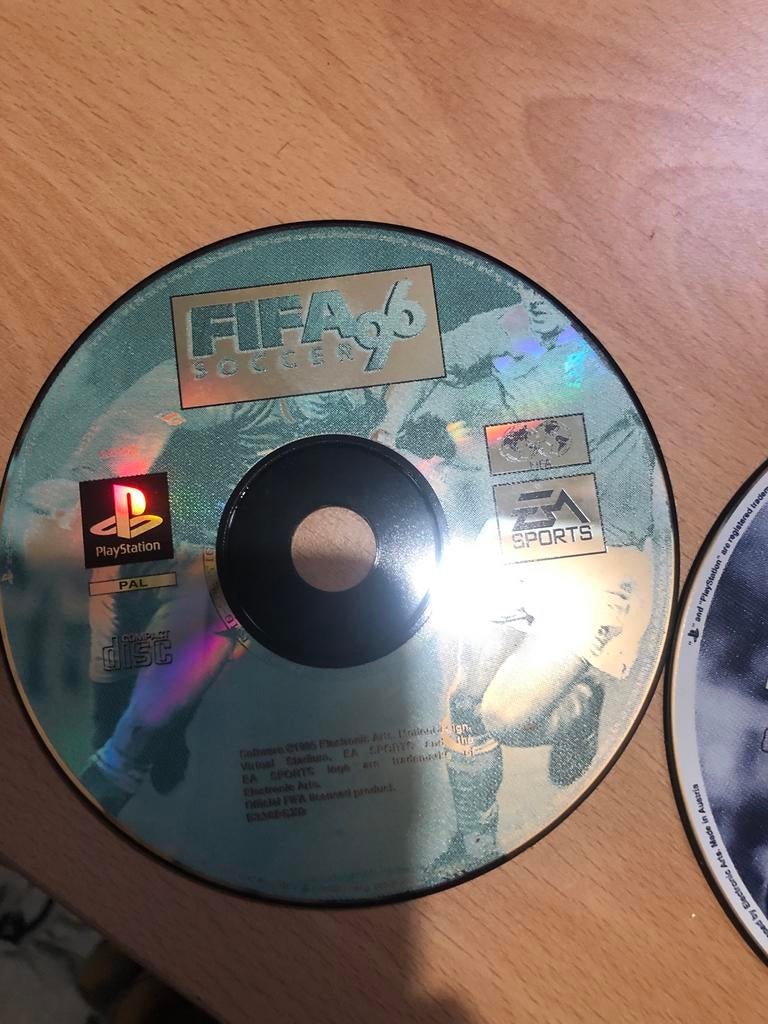 FIFA 96 & 99 Playstation Games - Collectors Items, Gebruikt, 1 speler, Ophalen of Verzenden, Vanaf 3 jaar