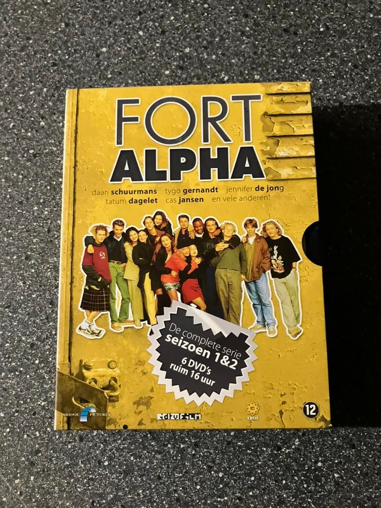 Fort Alpha - Seizoen 1 + 2, Cd's en Dvd's, Vanaf 12 jaar, Ophalen of Verzenden, Zo goed als nieuw, Boxset