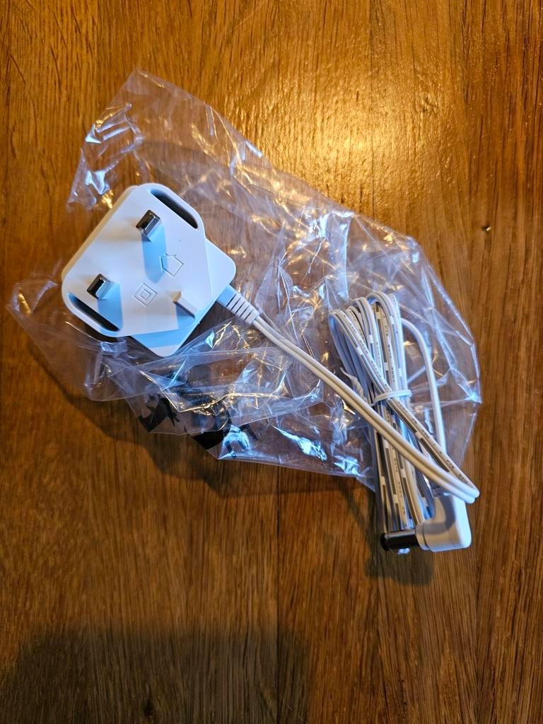 Nieuwe Adapter met Snoer, Ophalen of Verzenden, Nieuw