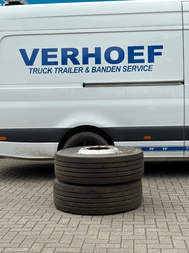 Hankook 315/70R22.5 Smart flex AH31, Auto-onderdelen, Banden en Velgen, Ophalen, Vrachtwagen, Banden en Velgen, Overige maten