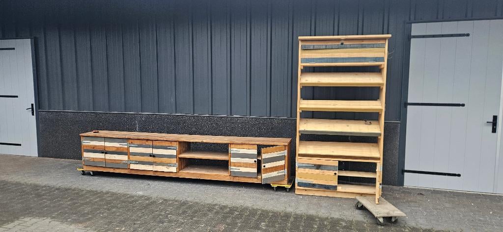 Kasten, Ophalen, 5 laden of meer, Zo goed als nieuw, 25 tot 50 cm