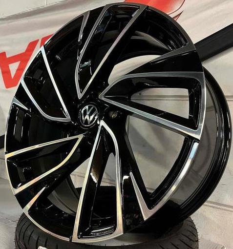 VOLKSWAGEN GOLF 8 GTI ADELAIDE LOOK VELGEN 18/19 INCH 5X112, Ophalen, Overige, Overige, Banden en Velgen