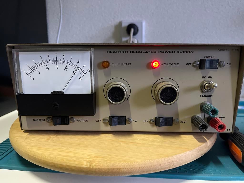 Heathkit IP-28 Geregelde Voeding, Ophalen of Verzenden