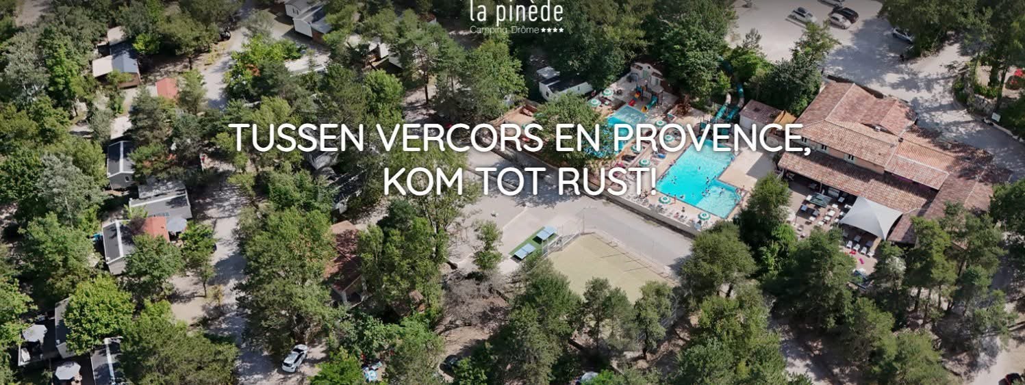 Tegoedbon accomodatie camping Zuid Frankrijk, Zwembad, In bos, Dorp