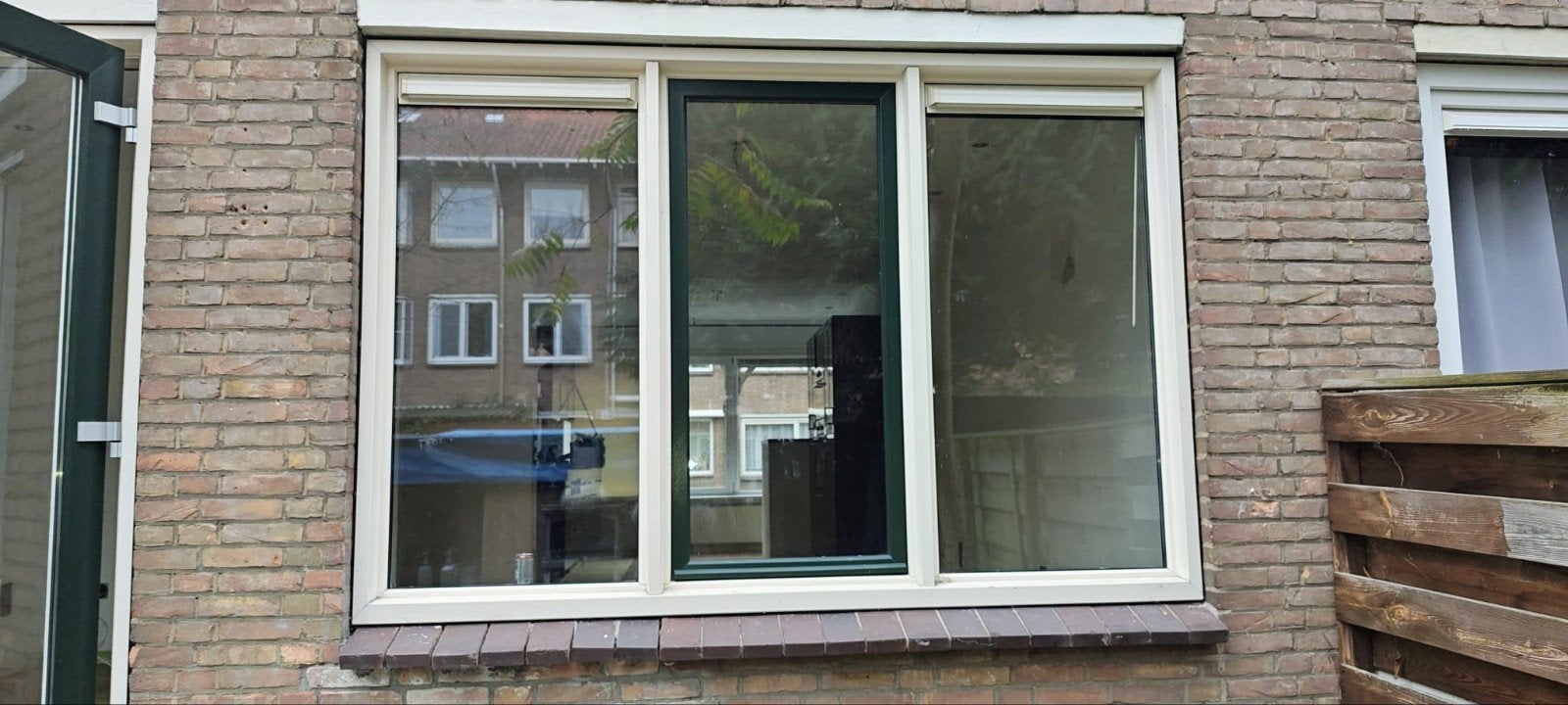 Kozijn met verdiept profiel en houtnerf, Doe-het-zelf en Verbouw, Kozijnen en Schuifpuien, Ophalen, Kunststof, Gebruikt, 150 tot 225 cm