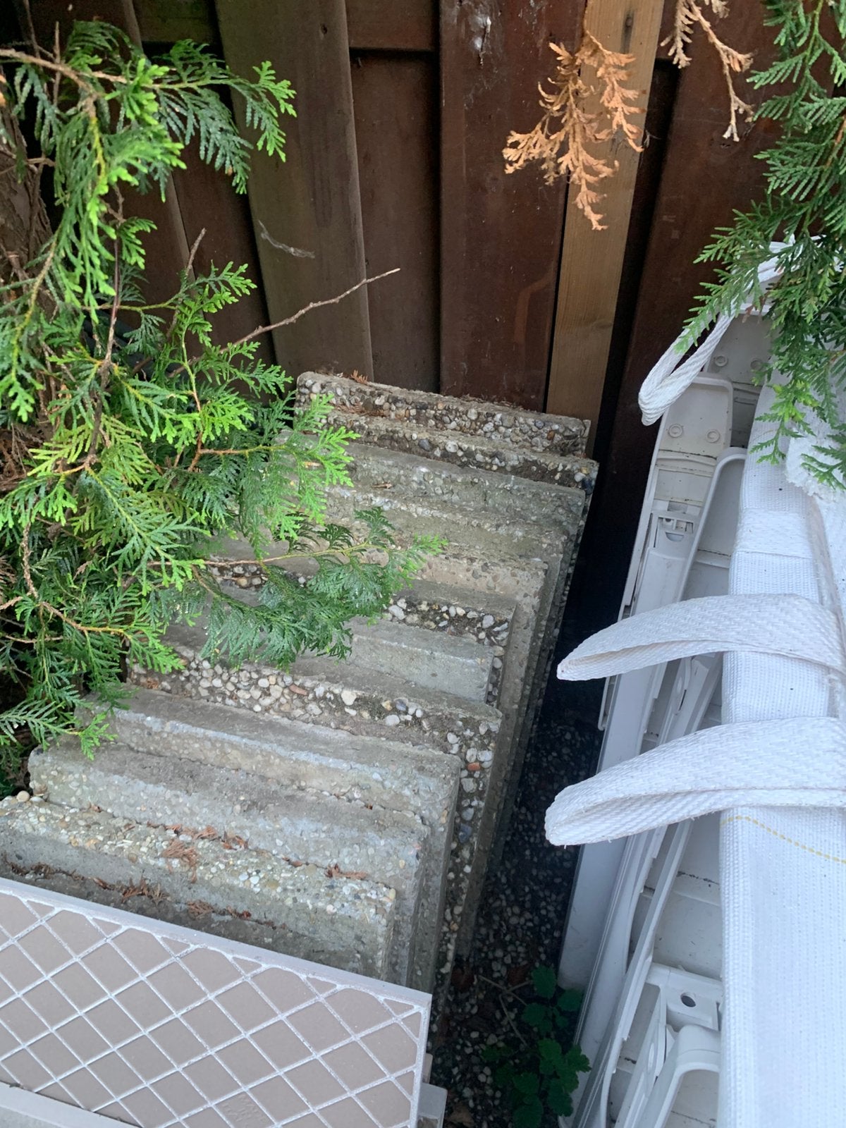 Grindtegels, Tuin en Terras, Tegels en Klinkers, Ophalen, Zo goed als nieuw, Beton, Terrastegels