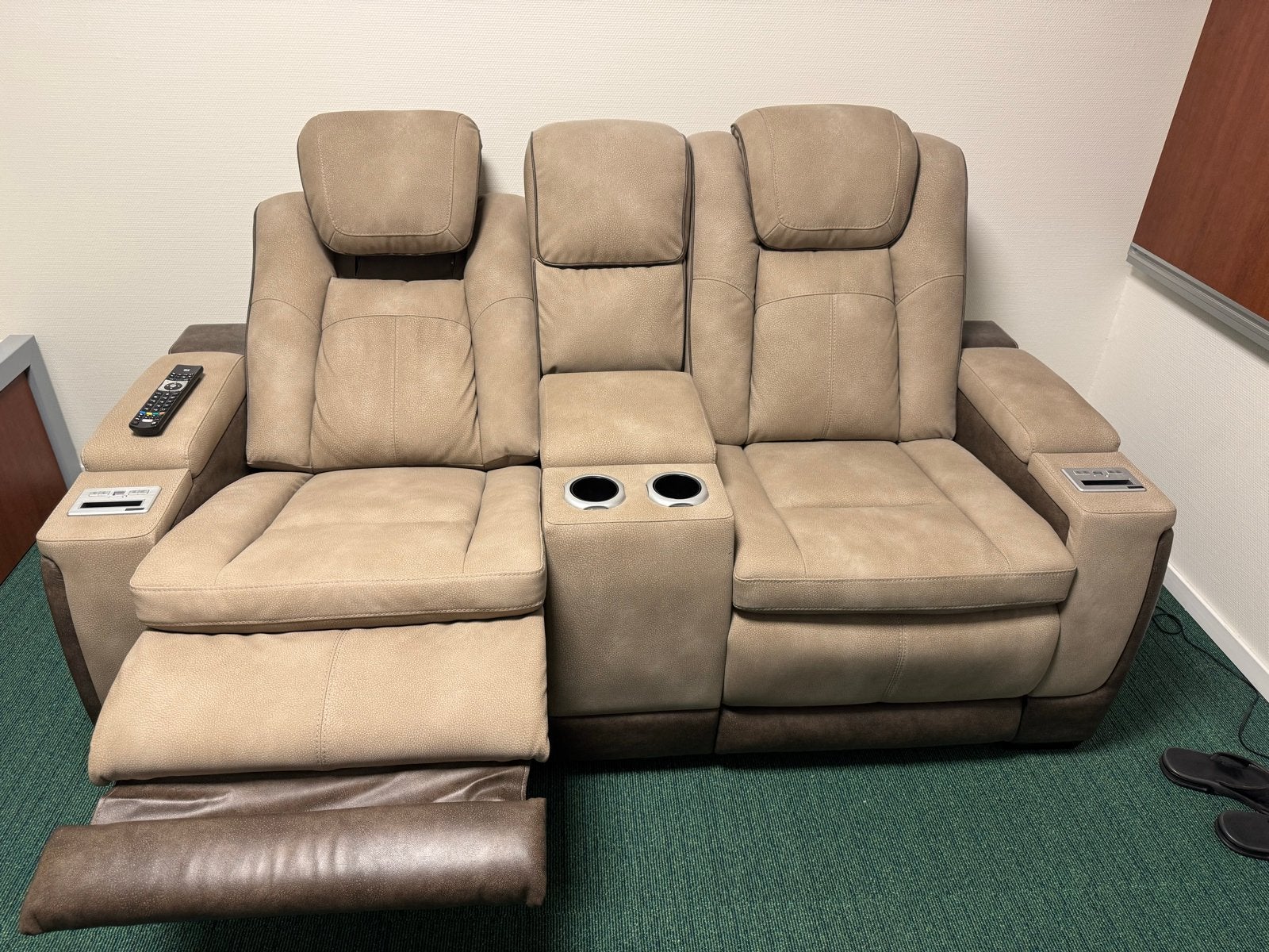 Elektrische Bioscoopstoelen - Comfortabel en Luxe, Overige materialen, 100 tot 125 cm, Tweepersoons, Ophalen of Verzenden