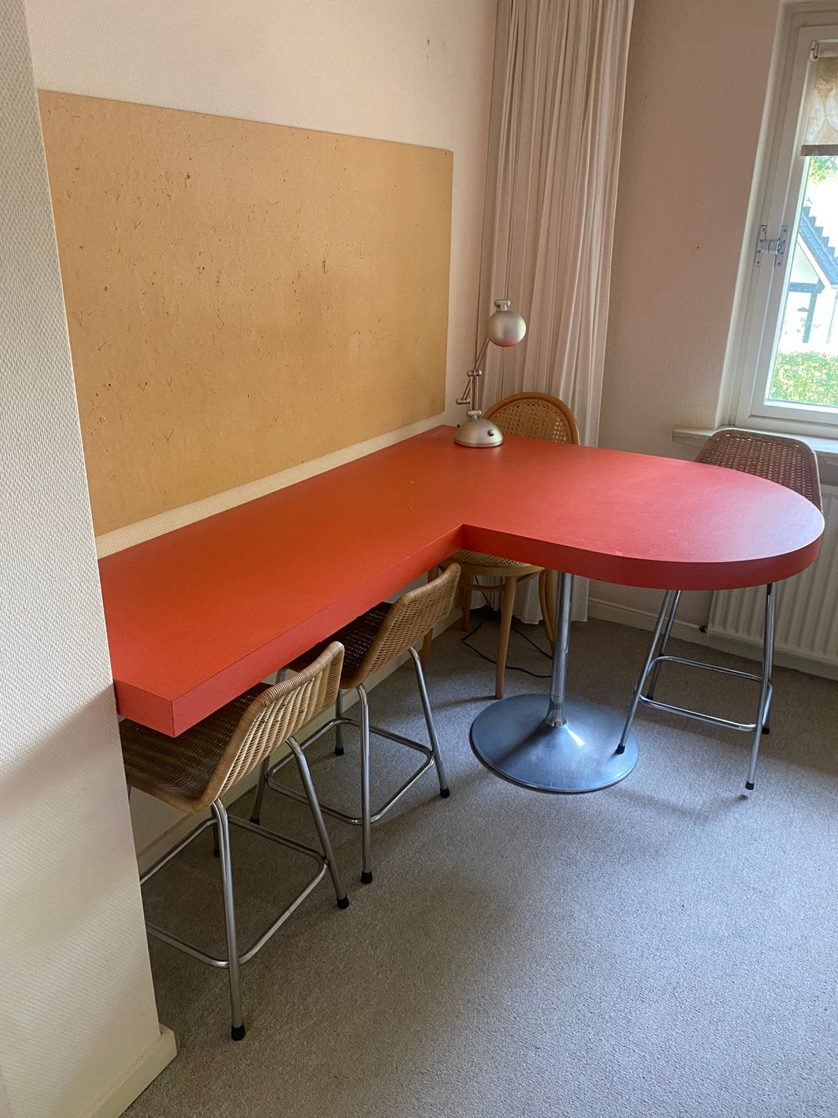 Bureau, Ophalen, Zo goed als nieuw