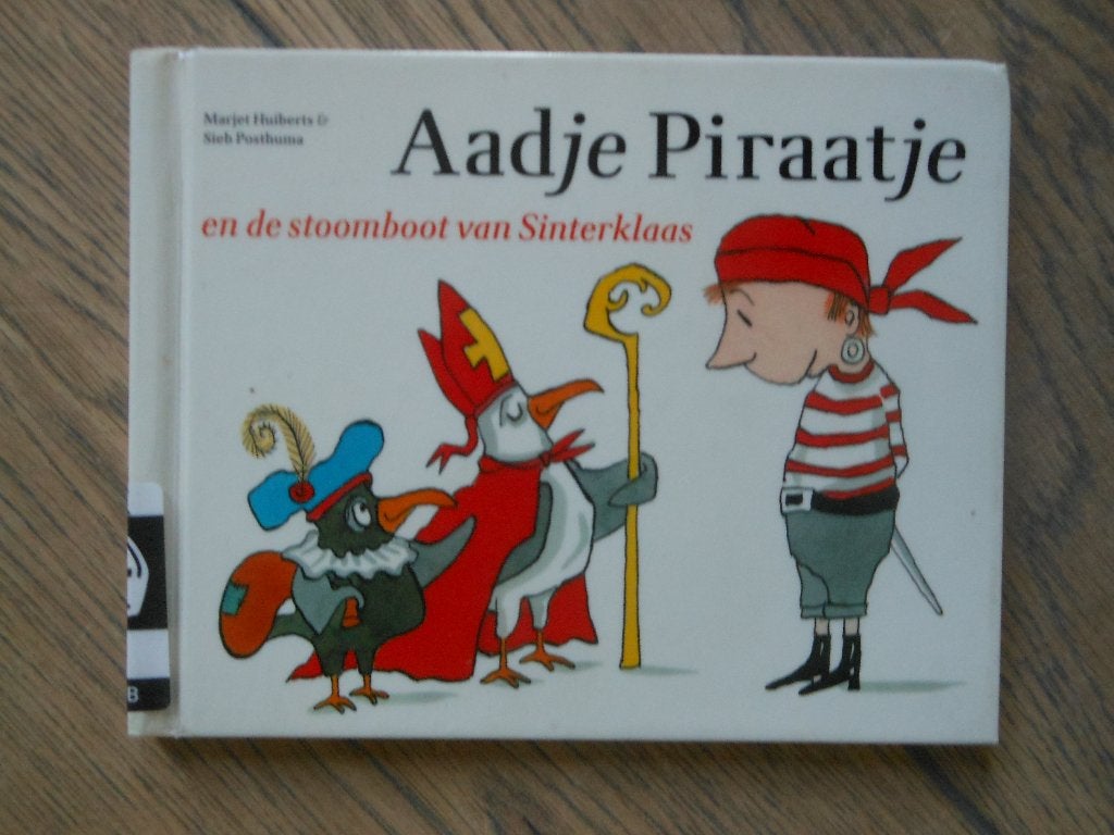 Te koop: Aadje Piraatje en de stoomboot van Sinterklaas, Boeken, Ophalen of Verzenden, Gelezen, Marjet Huiberts, Sprookjes