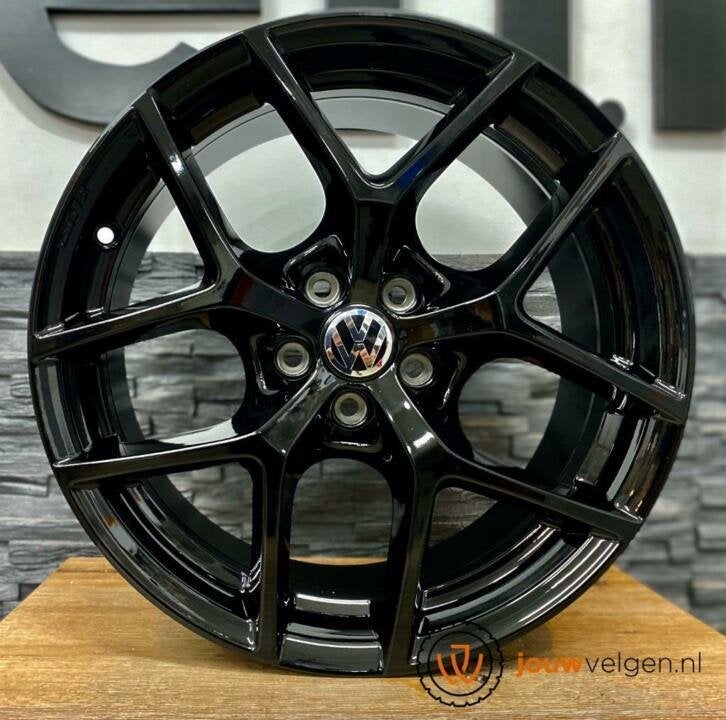Volkswagen Polo Audi A1 velgen 17 inch hoogglans zwart, Niet ingevuld, Banden en Velgen, Niet ingevuld, Nieuw