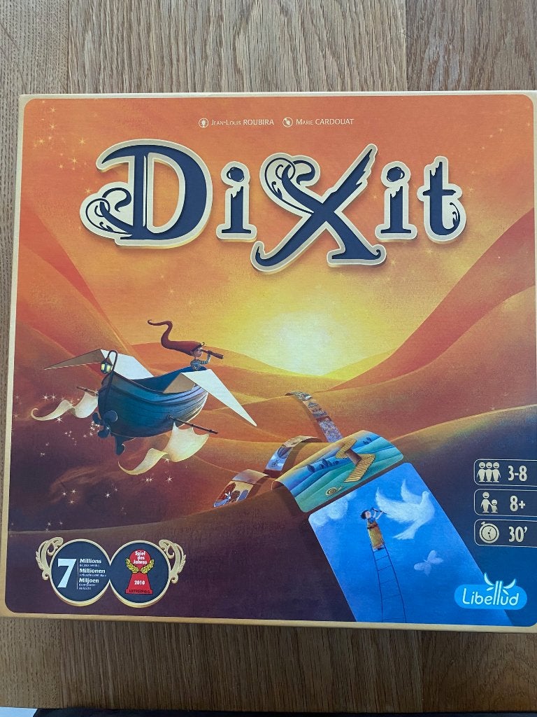 Dixit, Drie of vier spelers, Ophalen of Verzenden, Nieuw, Asmodee