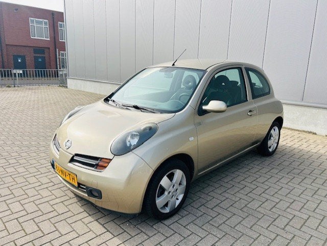Nissan Micra 1.2 59KW 3DR 2004 Beige | Airco | NAP !, Voorwielaandrijving, Stof, 31 €/maand, 4 cilinders