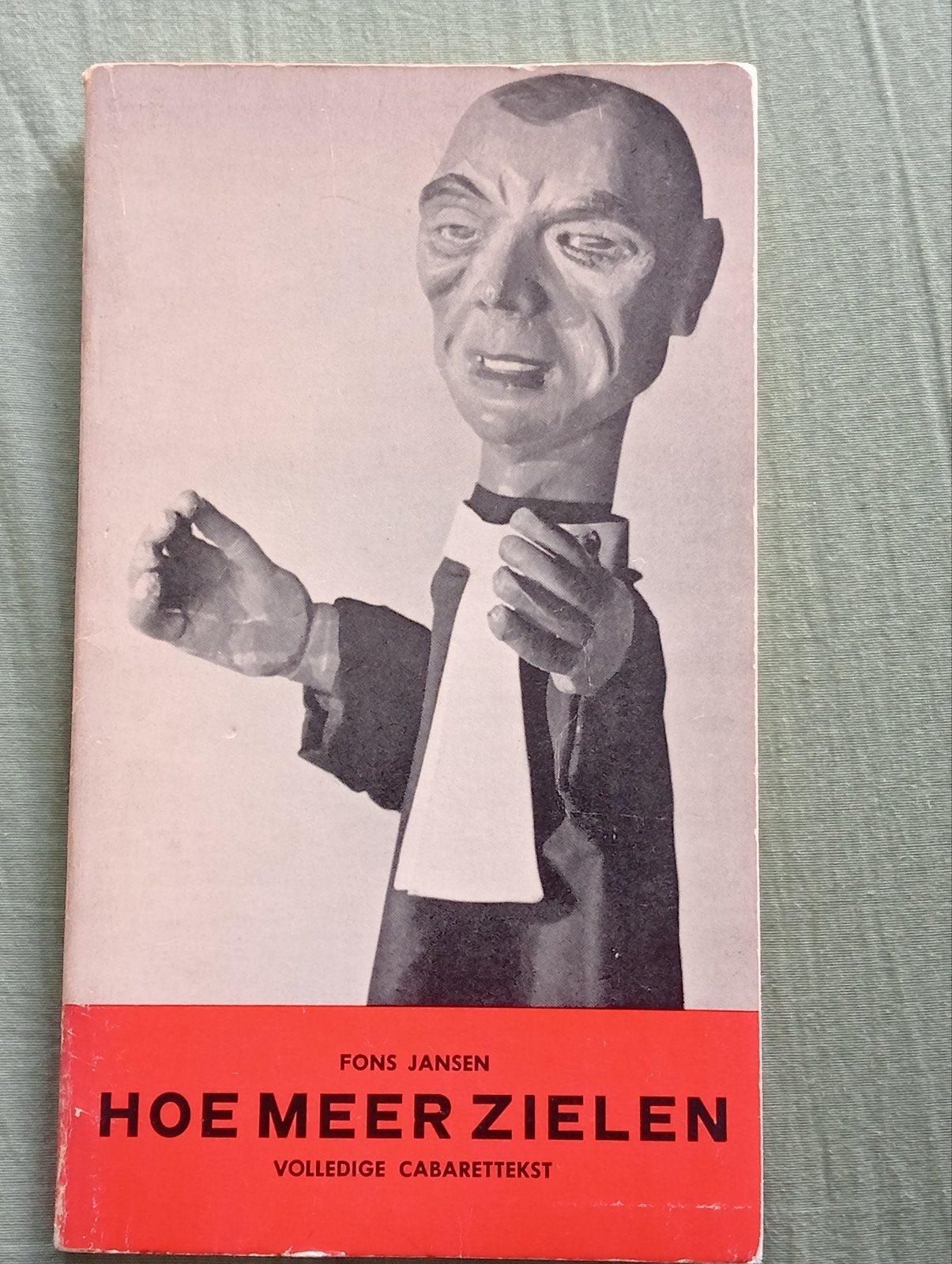 Fons Jansen - Hoe Meer Zielen (Volledige Cabarettekst), Ophalen of Verzenden, Gelezen, Fons Jansen, Cabaret