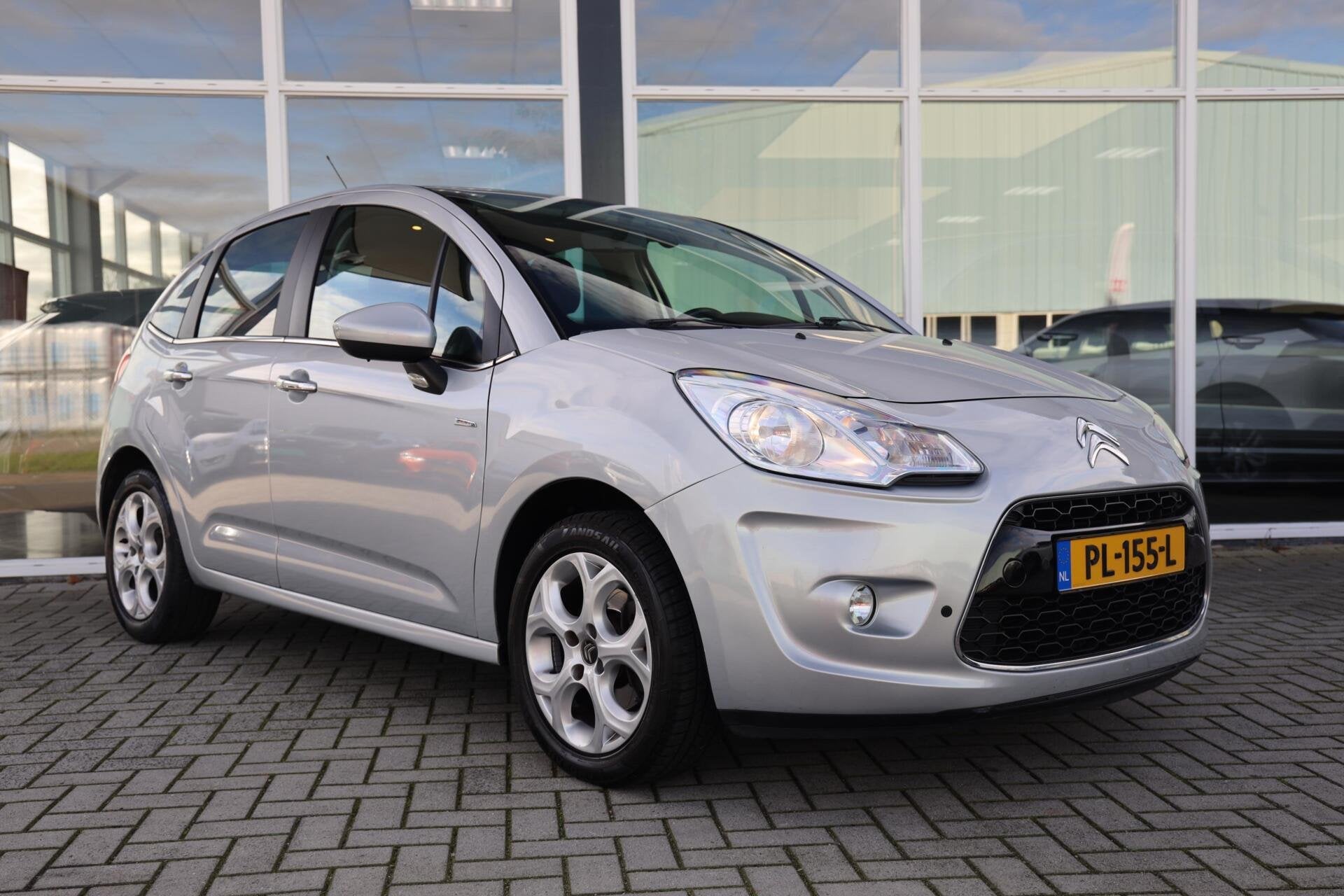 Citroen C3 1.6 VTi Exclusive|Automaat|Cruise Control|Parkeer, Auto's, Euro 5, Gebruikt, Verwarmde buitenspiegels, 4 cilinders