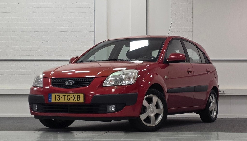 Kia Rio 1.6i 16V CVVT X-treme Trekhaak Nieuwe APK Garantie, Voorwielaandrijving, Gebruikt, 4 cilinders, 1054 kg