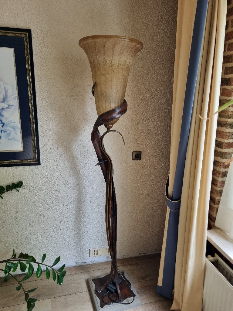 Vintage Jugend stijl staande vloerlamp, Huis en Inrichting, Lampen | Vloerlampen, Ophalen, Gebruikt, Jugend, Glas
