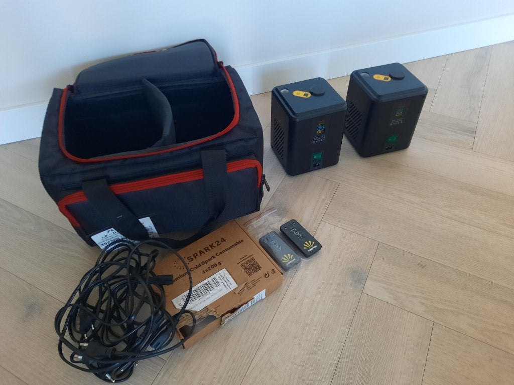 mini spark koudevuur machine set (incl. acces. & granulaat), Ophalen of Verzenden, Zo goed als nieuw, Overige typen