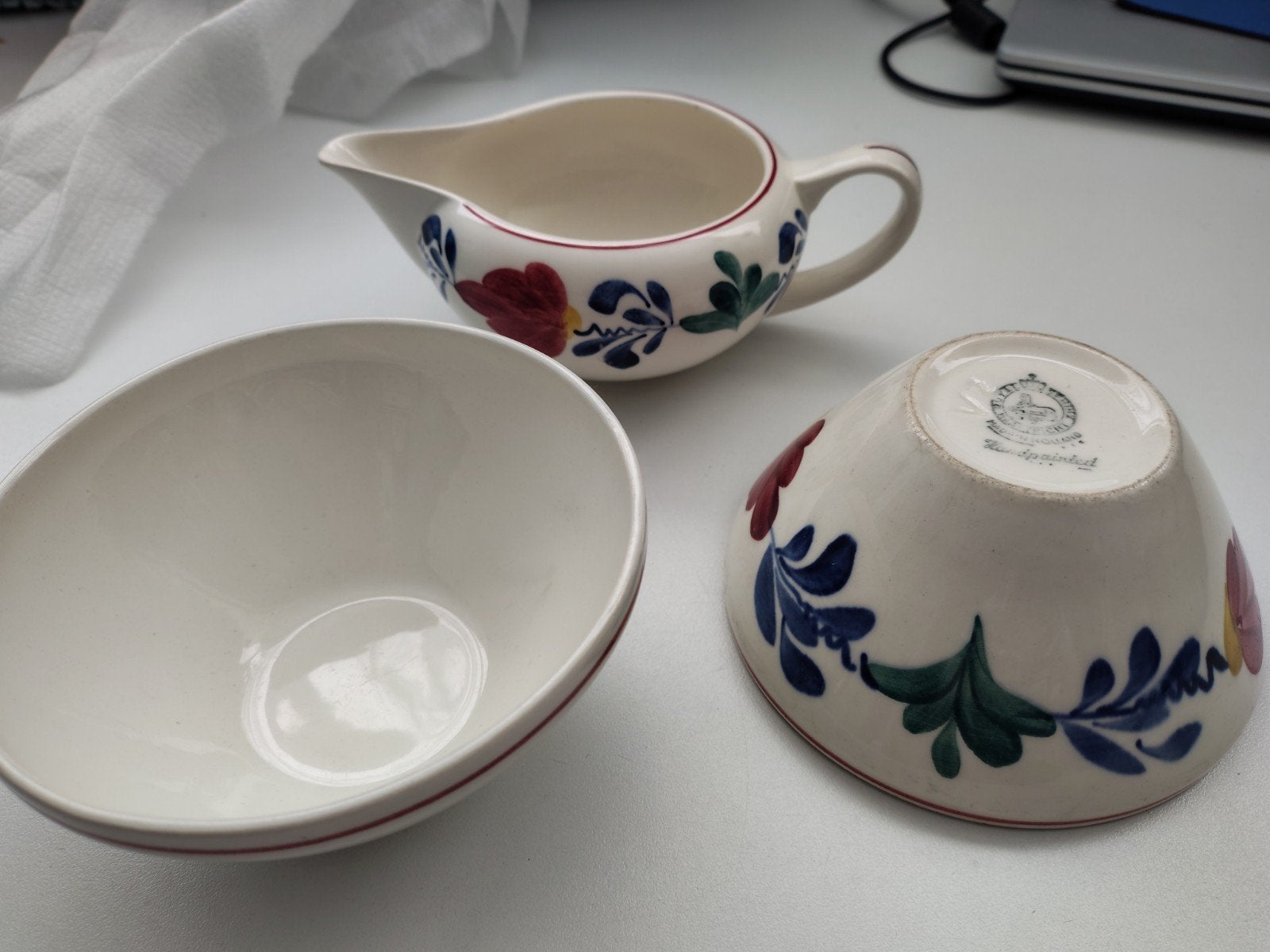 Antieke Brabants Bont spoelkommen en melkkannetje, Ophalen of Verzenden