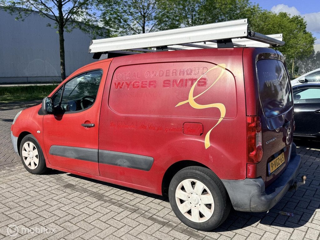 Citroen Berlingo bestel 1.6 HDIF 500 Club, Voorwielaandrijving, Elektrische ramen, 4 cilinders, Citroën