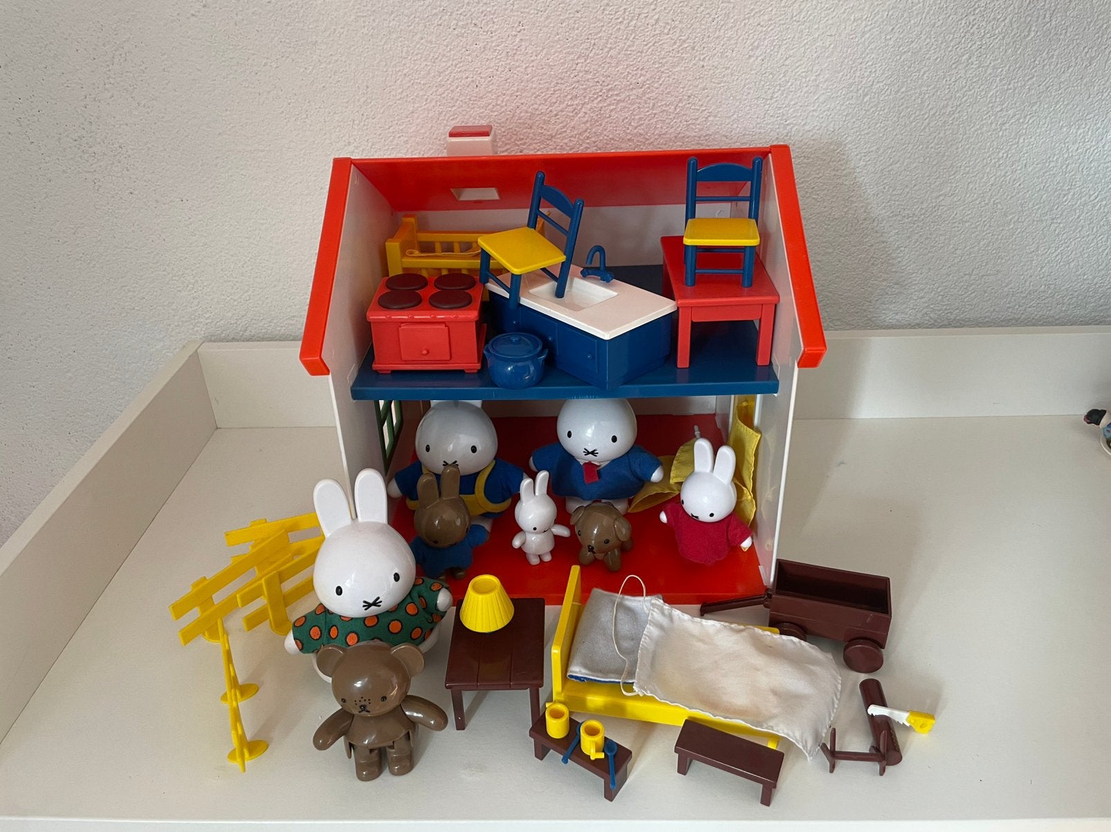 vintage nijntje huis met accecoires, Ophalen of Verzenden, Zo goed als nieuw