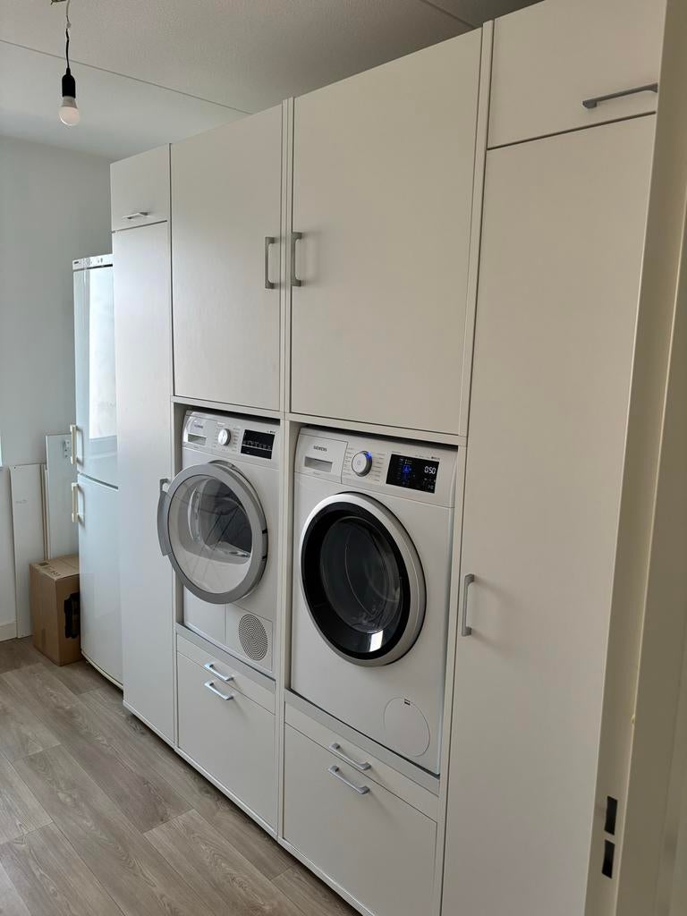 Waskast met opbergruimte voor wasmachine en droger, Huis en Inrichting, Ophalen, Gebruikt, 200 cm of meer, Met lade(s)