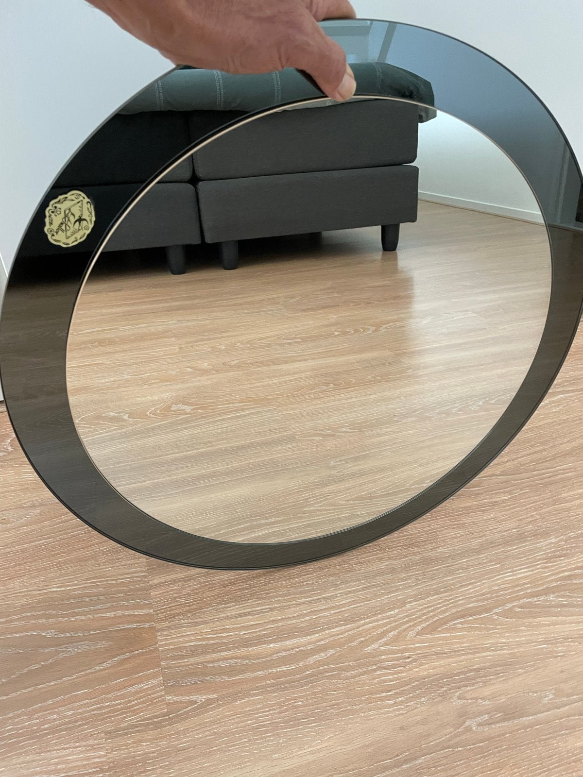 Luxe ronde badkamerspiegel Swallow 60 cm met donkere rand, Ophalen, Rond, Zo goed als nieuw, Minder dan 100 cm
