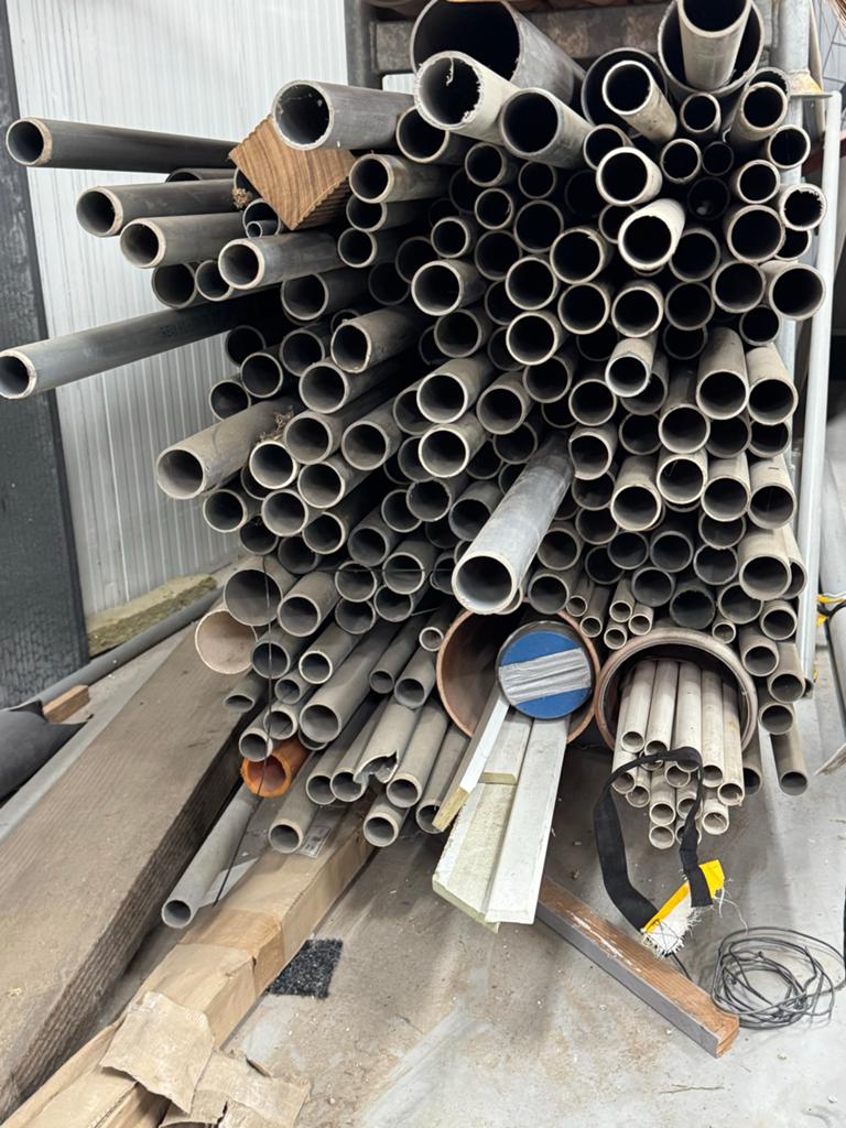 Diverse pvc  buizen - Verschillende maten en lengtes, Ophalen, Overige materialen, Gebruikt, 2 tot 4 meter