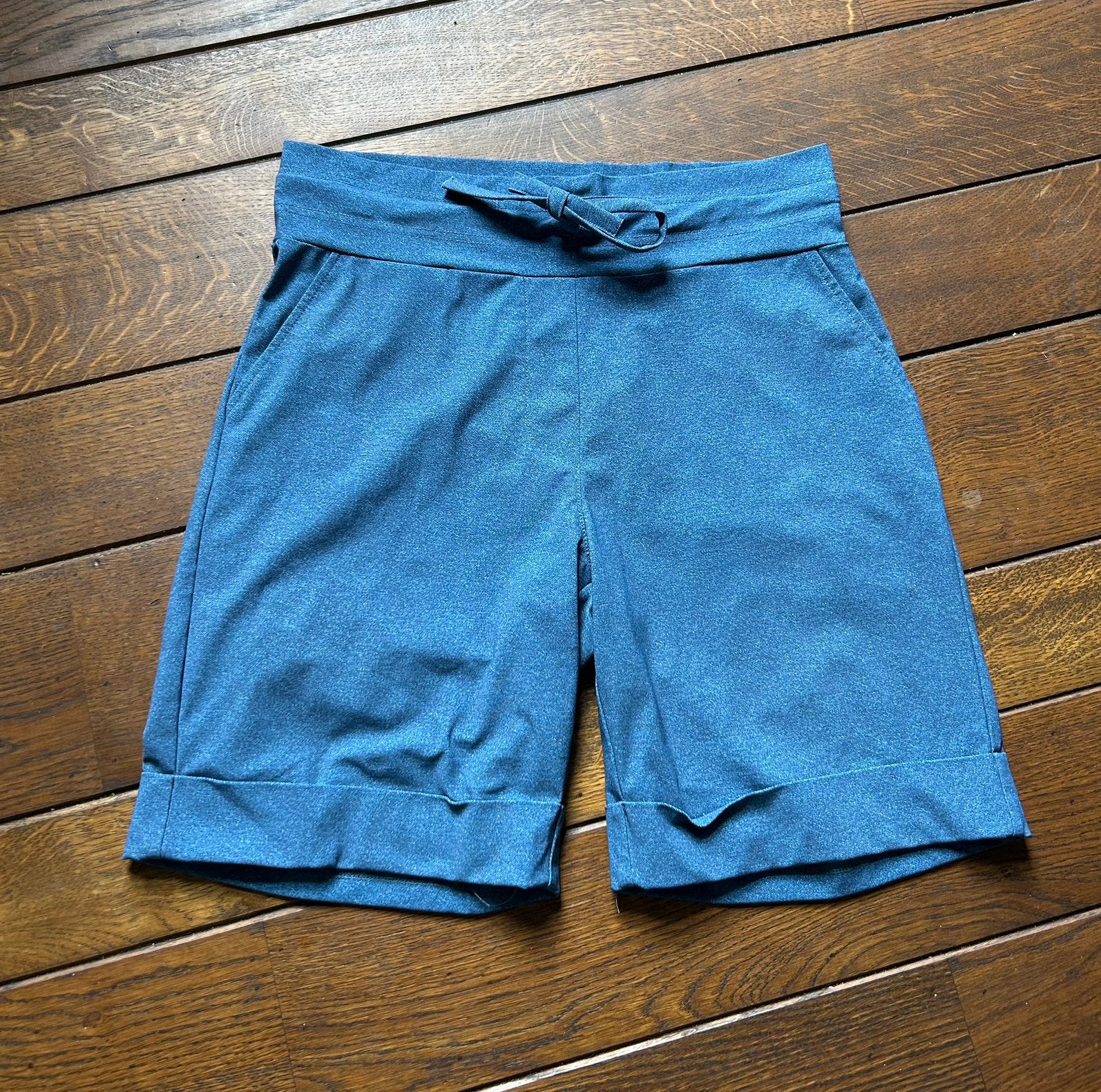 Blauwe Studio Anneloes mid jeans broekje in XS, Kort, Zo goed als nieuw, Maat 34 (XS) of kleiner, Verzenden