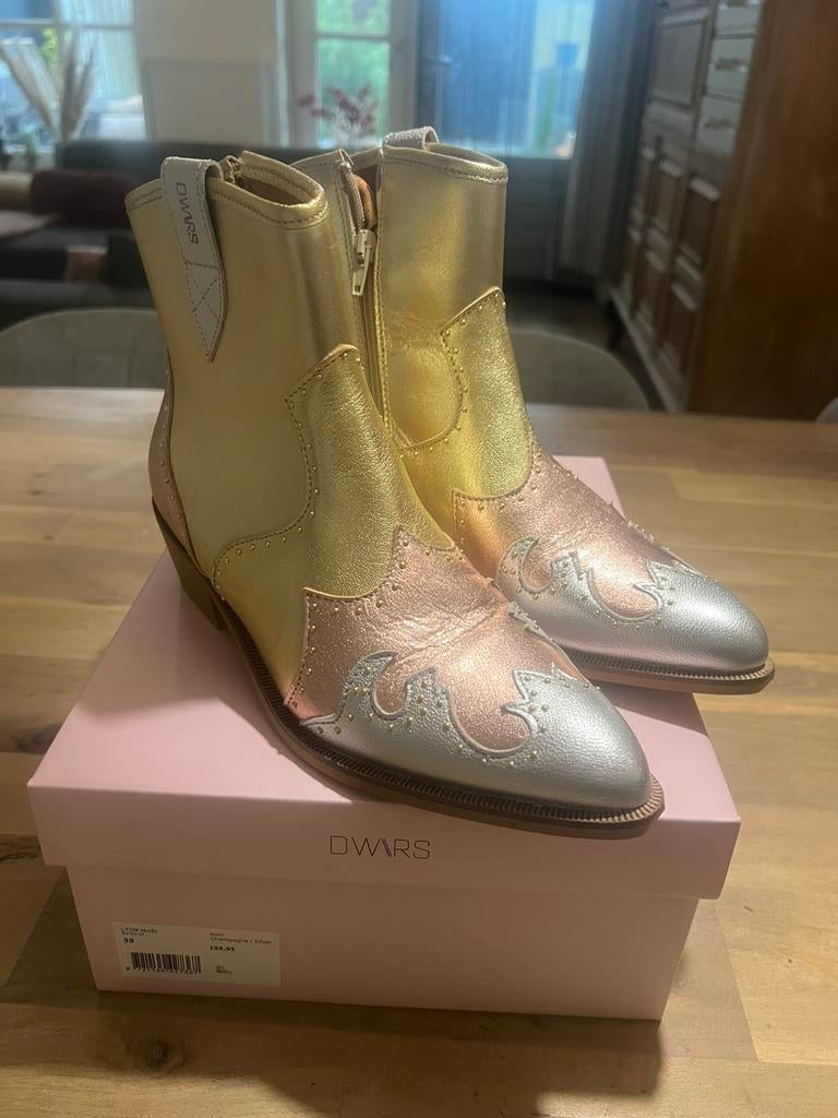 Nieuwe cowboy laarsjes DWRS maat 39, Kleding | Dames, Schoenen, Ophalen of Verzenden, Zo goed als nieuw, Overige kleuren