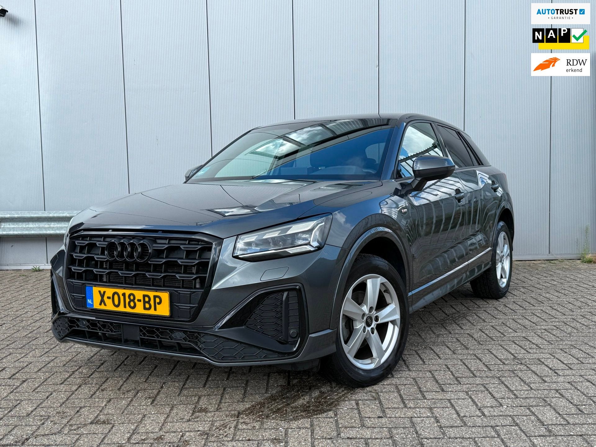 Audi Q2 35 TFSI S-Edition | Navigatie | Adaptive Cruise Cont, Auto's, Dealer onderhouden, 4 cilinders, 150 pk, Leder en Stof