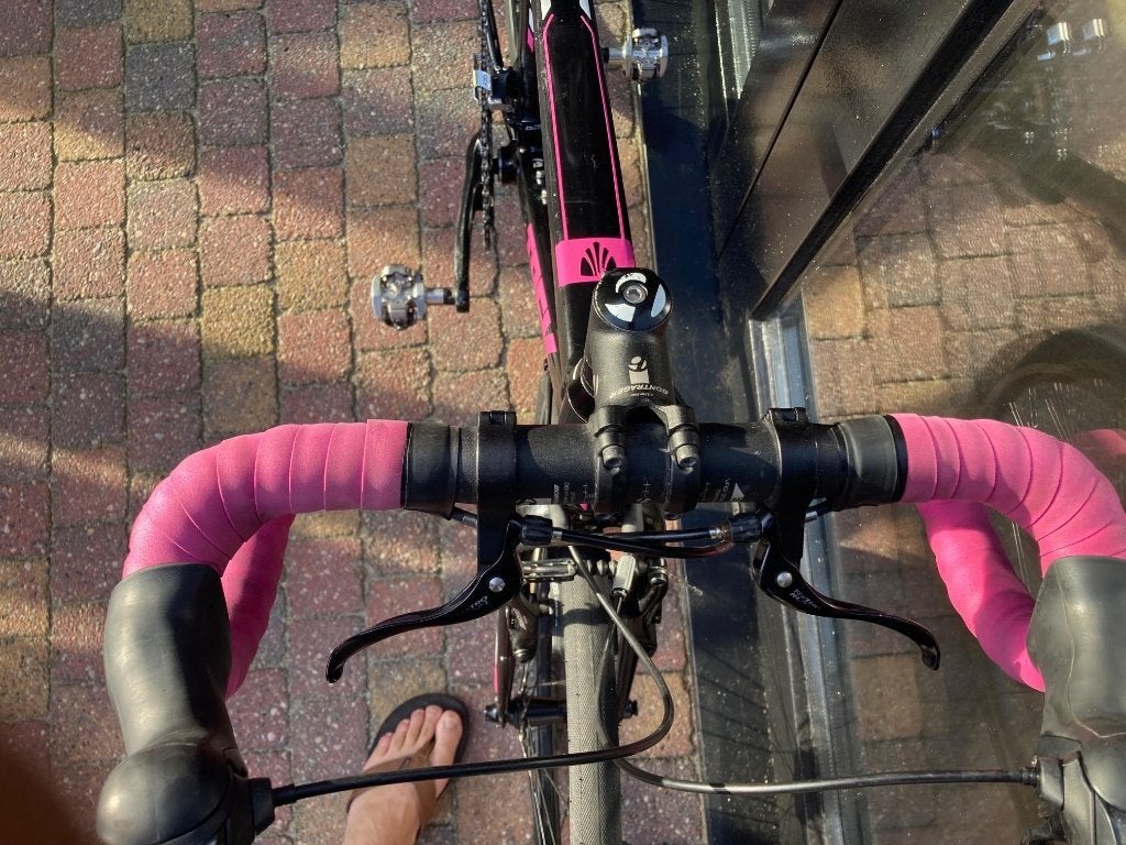 Foto 4 van Cross / Racefiets – framemaat 34 !!Roze of rood (eronder)!!