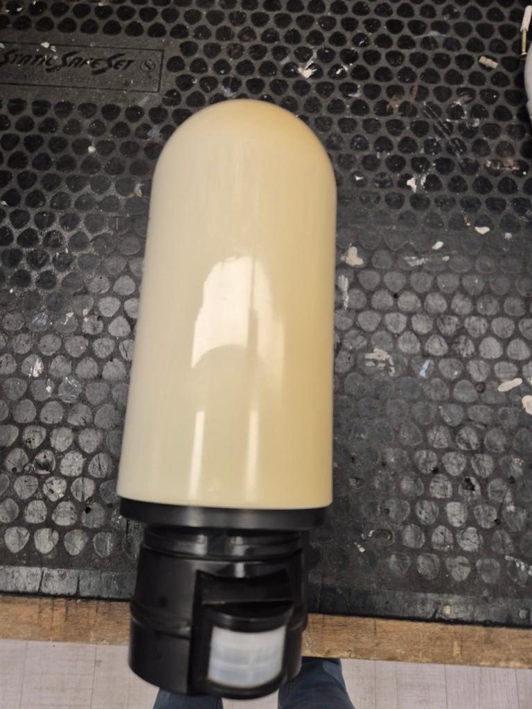 Buitenlamp met sensor., Ophalen, Netvoeding, Wandlamp, Licht-donker-sensor