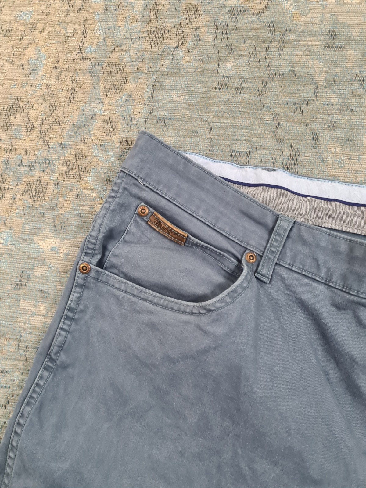 Wrangler TEXAS W42 L32 Straight STRETCH Bronno4232

Taille:, https://eu.wrangler.com/nl-nl/contact-us.html, Wrangler, Maat 56/58 (XL)