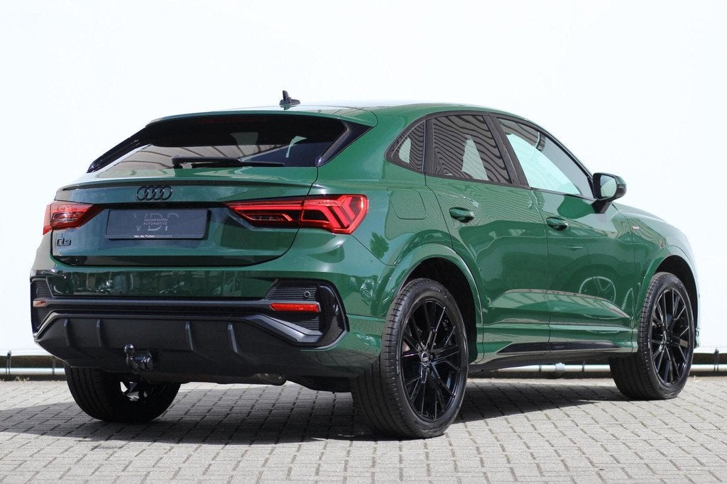 Audi Q3 Sportback 45 TFSIe | Exclusive | 2 x S-line | Memory, Auto's, Gebruikt, Zwart, Leder en Stof, Hybride Elektrisch/Benzine