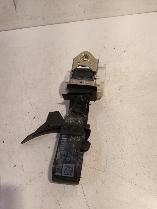 Veiligheidsgordel rechts achter Volkswagen Passat, Onderdelen@venauto.nl, Van der Ven Autorecycling B.V., Gebruikt, Ettenseweg 76, 4706 PB Roosendaal, The Netherlands